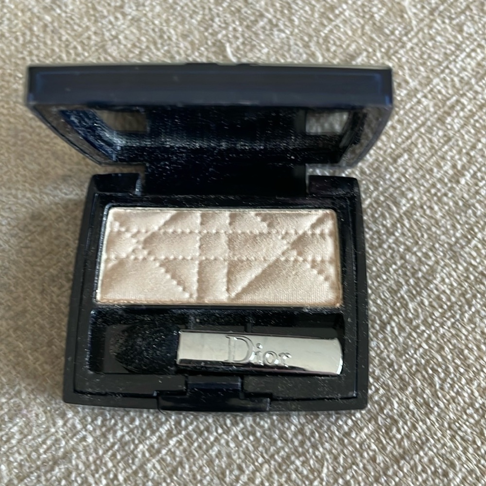 Eyeshadow